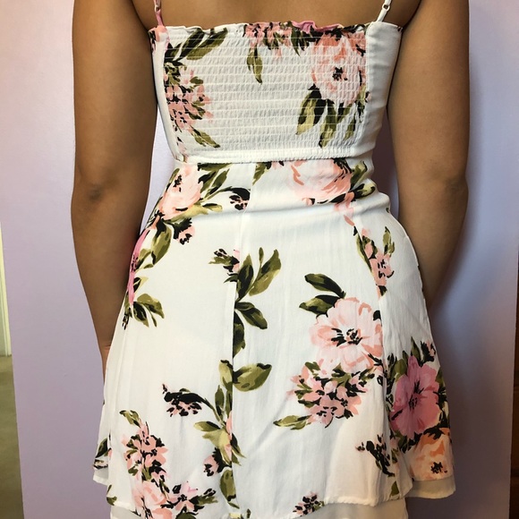 Dynamite dress - Picture 4 of 9